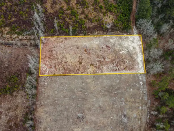 7306 Bellaire Dr., Nichols, SC 29581