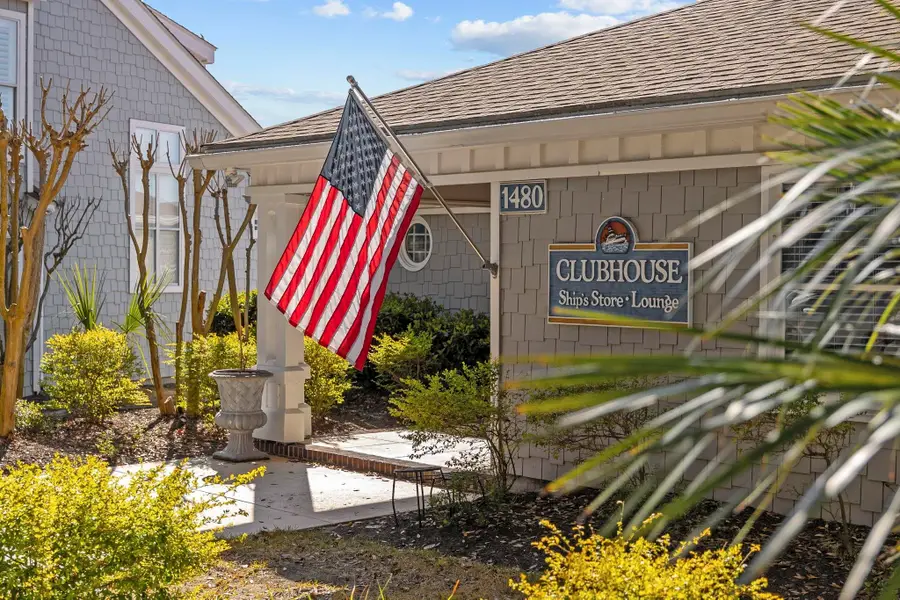 4396 Baldwin Ave., Little River, SC 29566 - #3