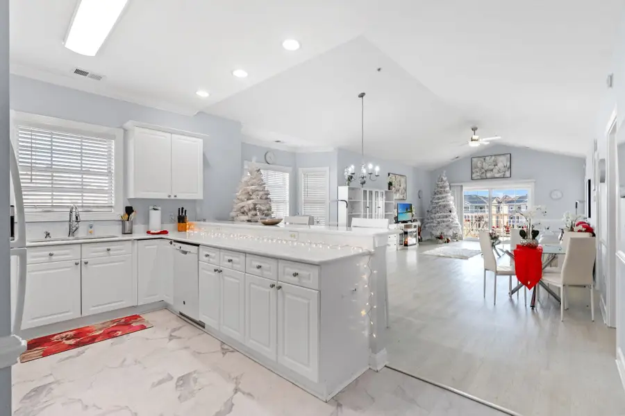 4811 Magnolia Lake Dr. #62-401, Myrtle Beach, SC 29577 - #3