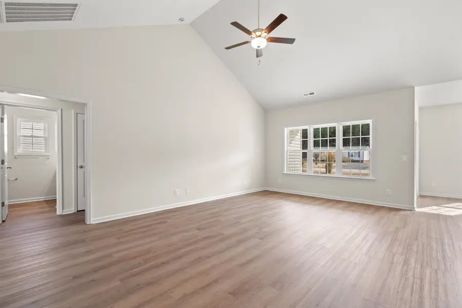 952 Woodside Dr., Conway, SC 29526 - #3