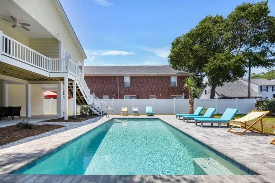 406 1st Ave. N, North Myrtle Beach, SC 29582 - #3