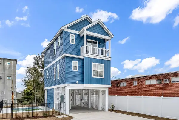 306 6th Ave. N, Myrtle Beach, SC 29577