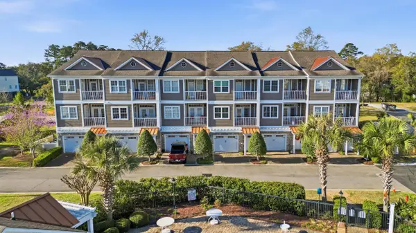 122 Oyster Bay Dr. #102, Murrells Inlet, SC 29576