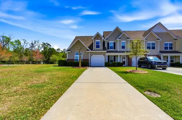 401 Rustic Ct., Myrtle Beach, SC 29588