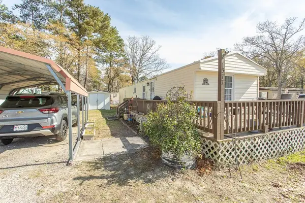 1577 Crystal Lake Dr., Myrtle Beach, SC 29575