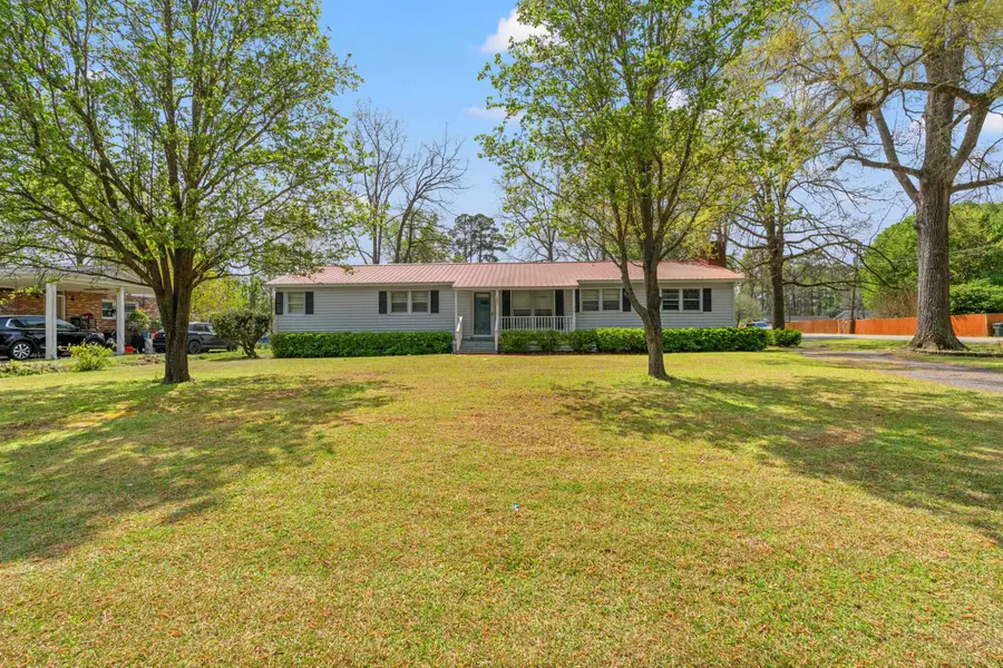 1623 Sherwood Dr., Conway, SC 29526 - #3