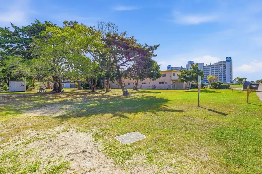 206 4th Ave. N, North Myrtle Beach, SC 29582 - #2