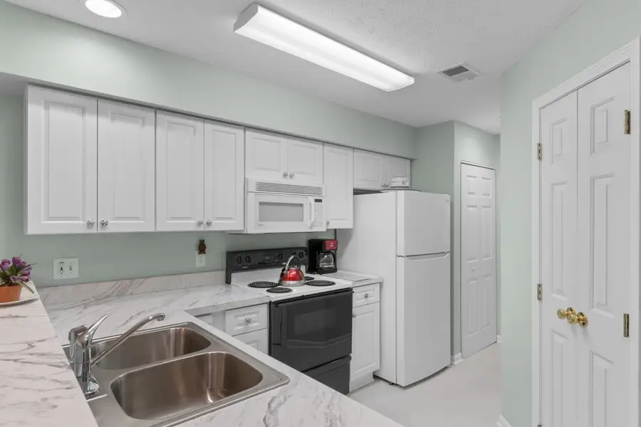 668 Tupelo Ln. #9E, Longs, SC 29568 - #3