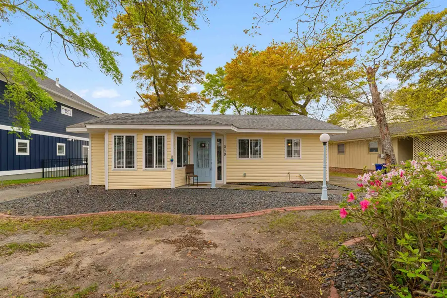 519 3rd Ave. S, Surfside Beach, SC 29575 - #3
