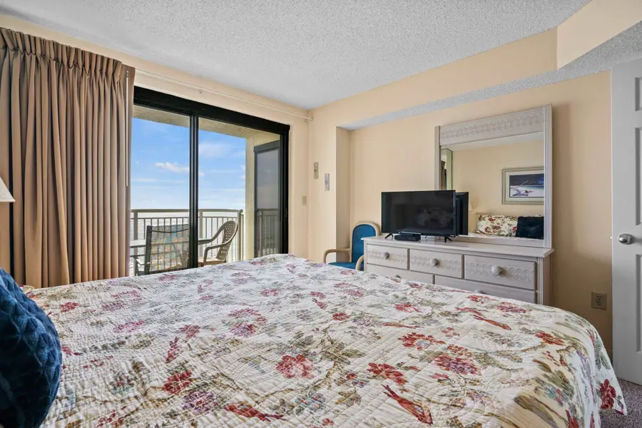 523 S Ocean Blvd. S, North Myrtle Beach, SC 29582 - #3