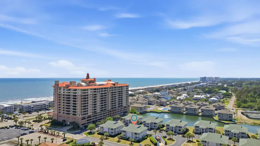 301 Shorehaven Dr., North Myrtle Beach, SC 29582 - #3