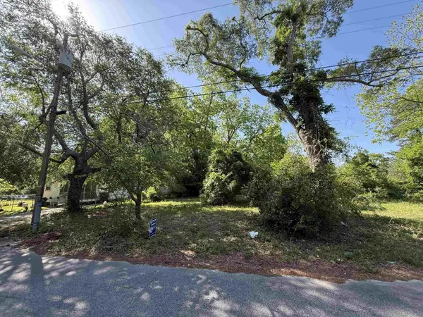 346 Dixon St., Mullins, SC 29574