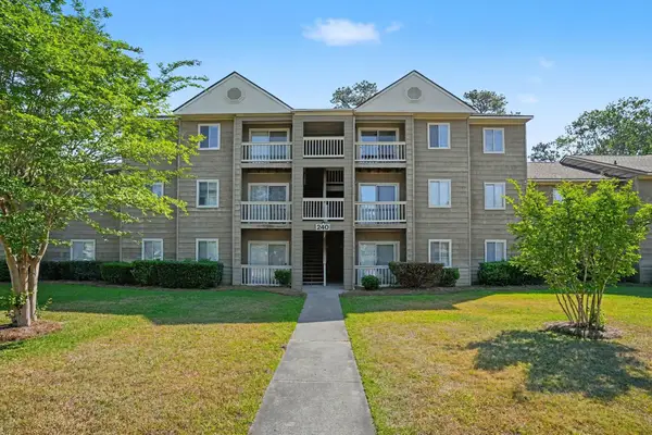 240-J Myrtle Greens Dr. #J, Conway, SC 29526