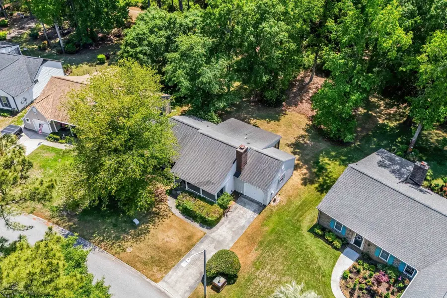 108 Woodlake Dr., Murrells Inlet, SC 29576 - #3