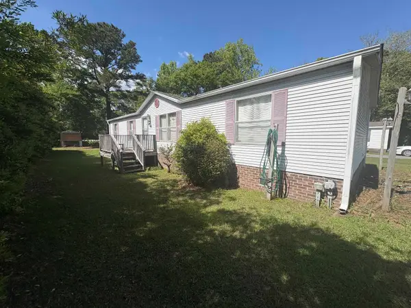 9003 Teal Dr., Murrells Inlet, SC 29576