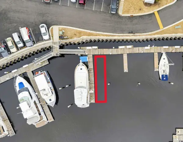 4396 Baldwin Ave., Little River, SC 29566