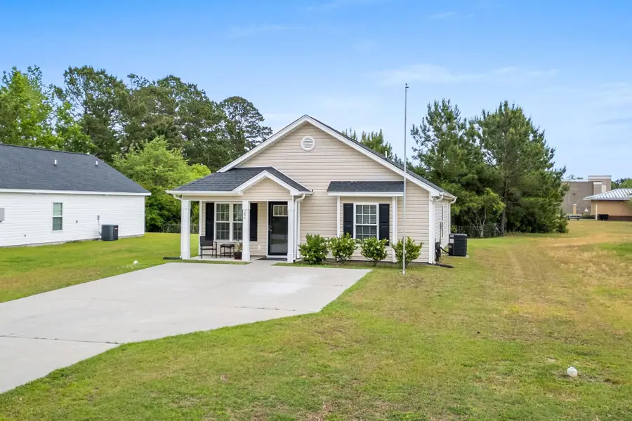 786 12th Ave., Aynor, SC 29511 - #3