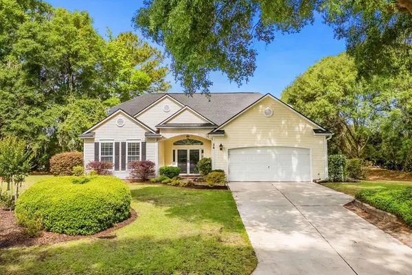 36 Alexander Glennie Dr., Pawleys Island, SC 29585