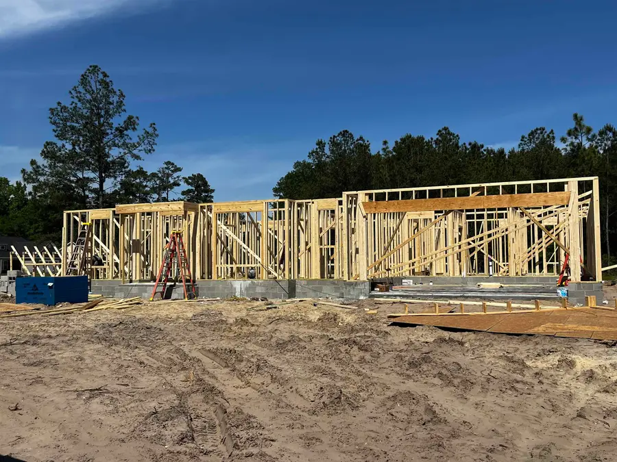 2546 Moores Mill Rd., Aynor, SC 29511 - #3