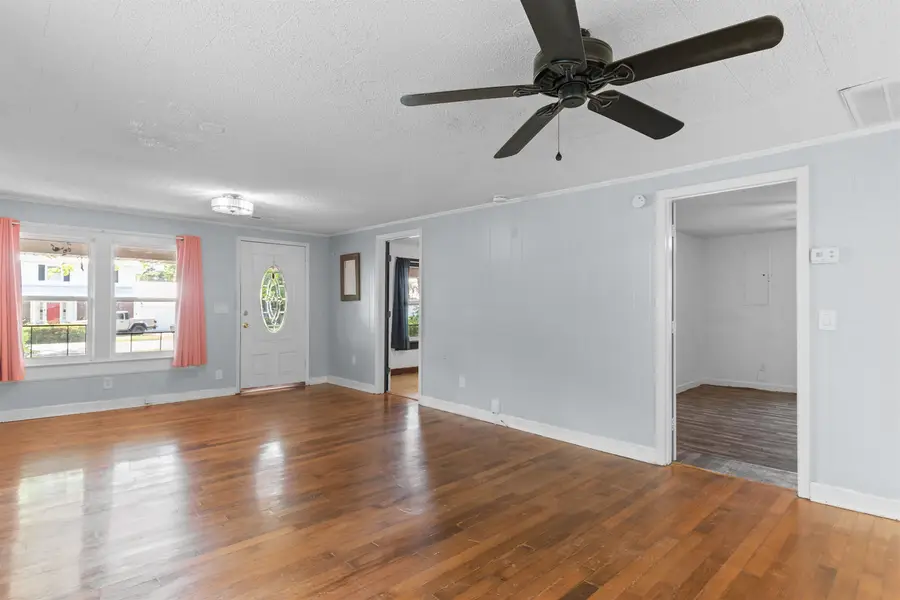 617 10th Ave., Aynor, SC 29511 - #3