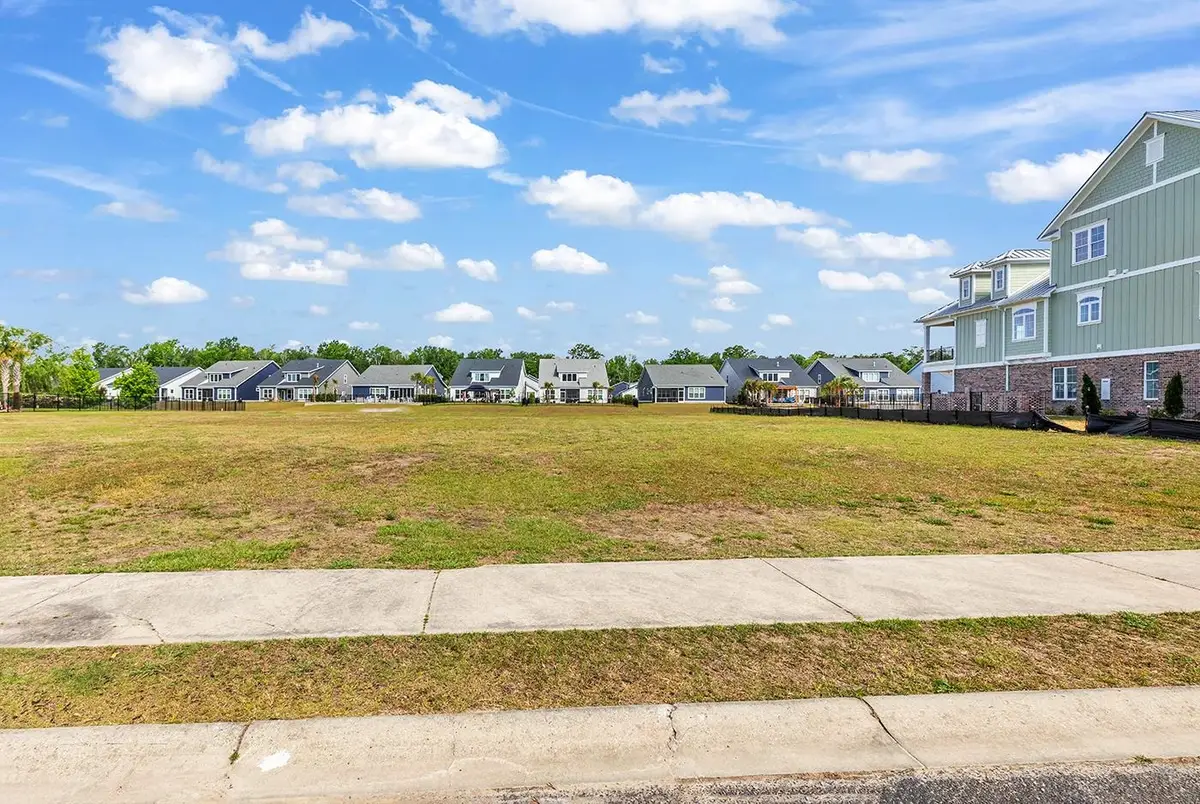 454 Harbour View Dr., Myrtle Beach, SC 29579 - #1