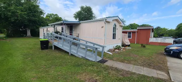 9 Crooked Island Circle, Murrells Inlet, SC 29576