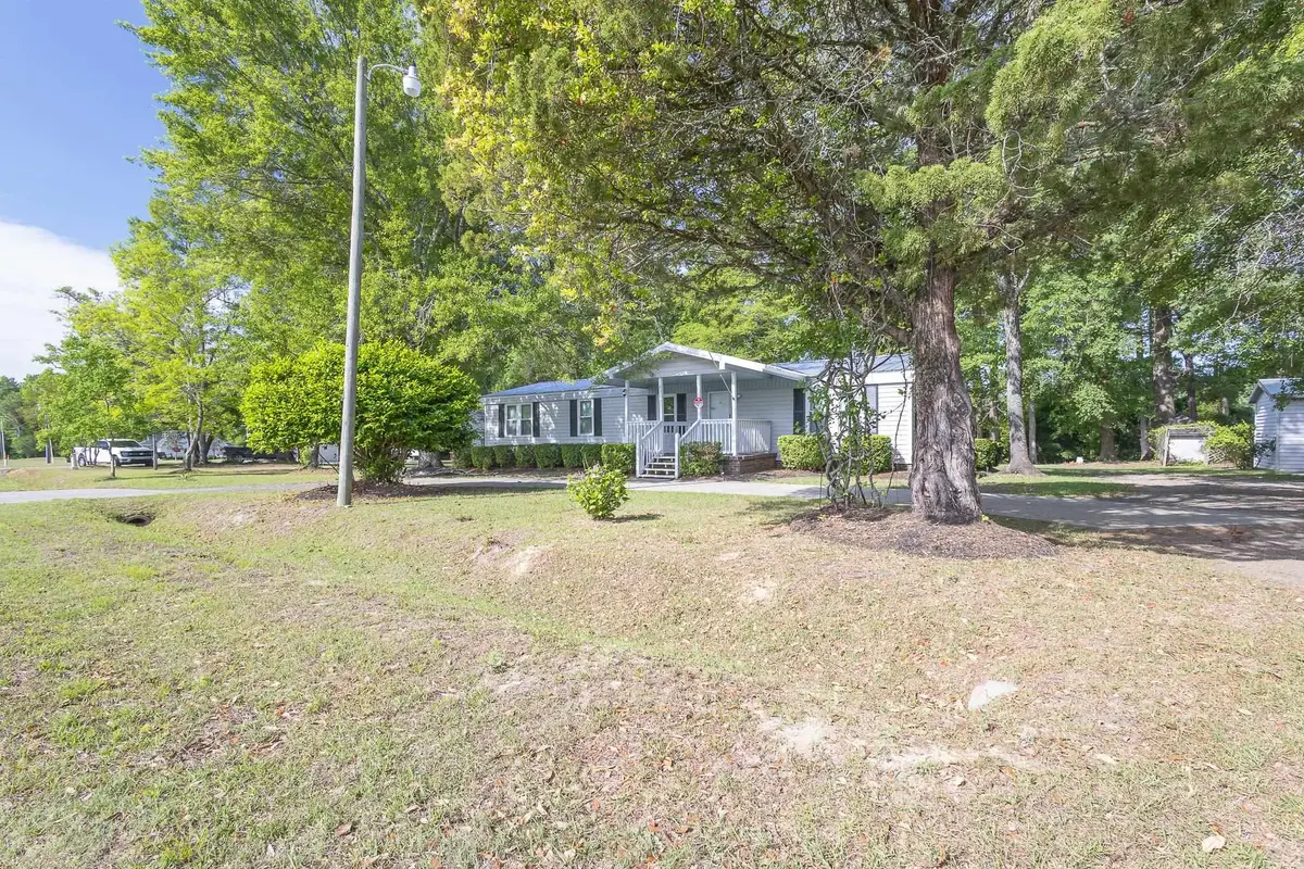 4165 Double Dee Rd., Aynor, SC 29511 - #1
