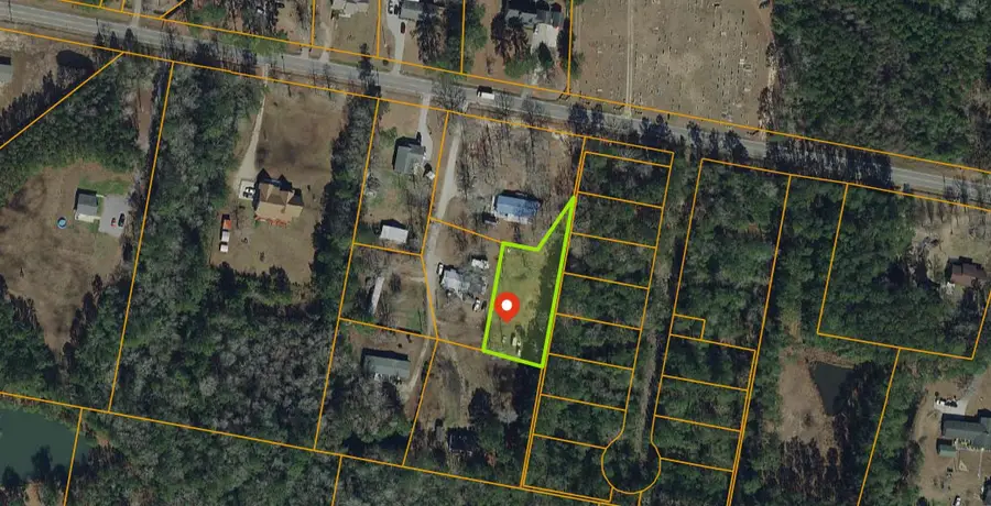 3238 Daisey Rd., Loris, SC 29569 - #2