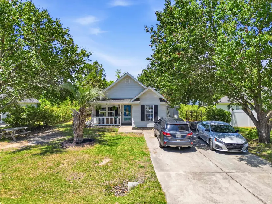 3950 Mayfield Dr., Conway, SC 29526 - #3