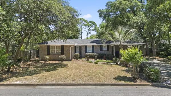 602 Calhoun Rd., Myrtle Beach, SC 29577