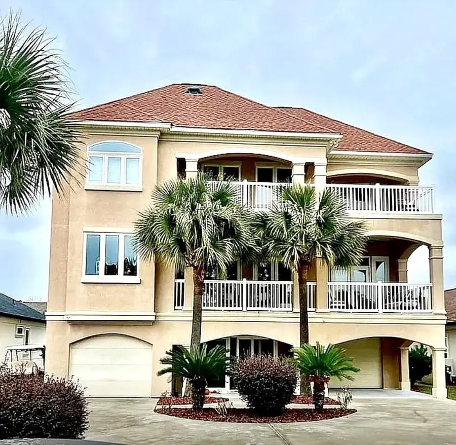 845 Bluffview Dr., Myrtle Beach, SC 29579 - #3