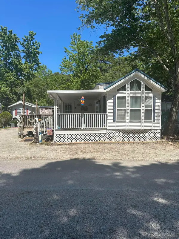 613 5th Ave. S, Myrtle Beach, SC 29577