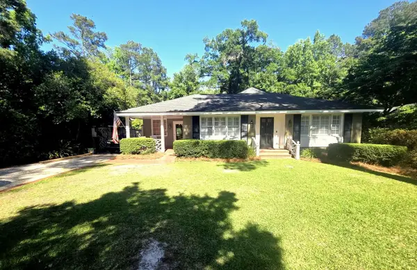 1022 Santee Dr., Florence, SC 29501