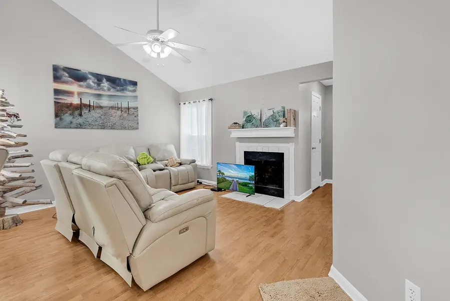 312 Lyons Cove Dr., Myrtle Beach, SC 29577 - #3