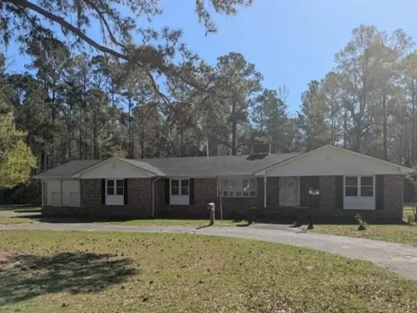 2832 Long Ave., Conway, SC 29526