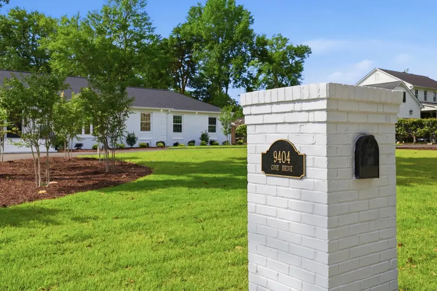 9404 Cove Dr., Myrtle Beach, SC 29572 - #3