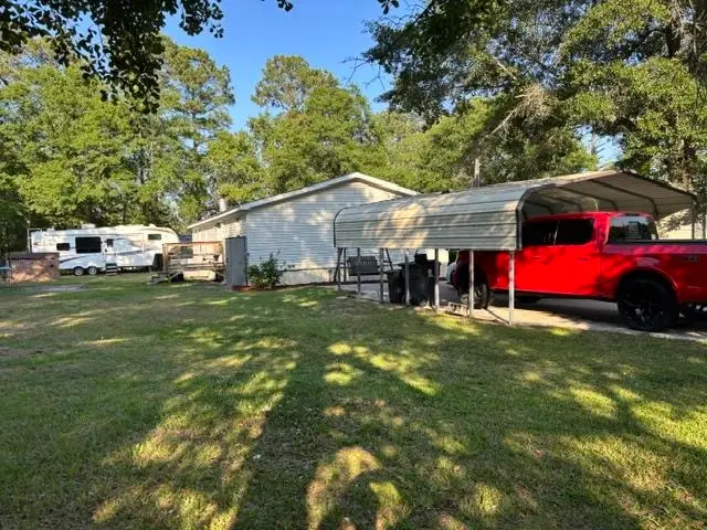 654 Pine Oaks Farm Rd., Aynor, SC 29511 - #3