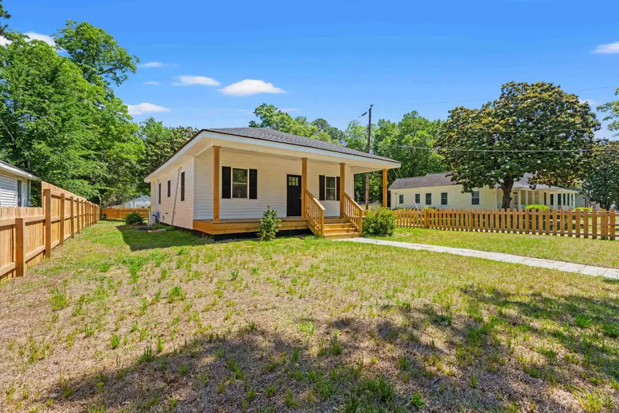 519 Jones Ave., Marion, SC 29571 - #3