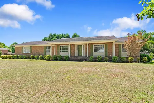 308 Cleveland St., Mullins, SC 29574