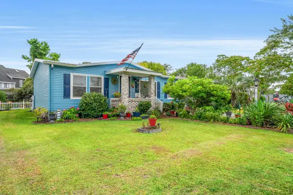 120 Queens Rd., Little River, SC 29566