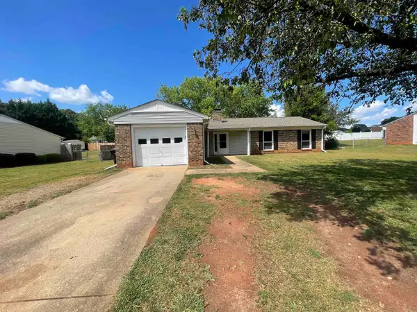 108 Sedgefield Ct, Anderson, SC 29621