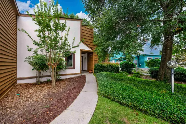 623 Rosemary Ln., North Myrtle Beach, SC 29582