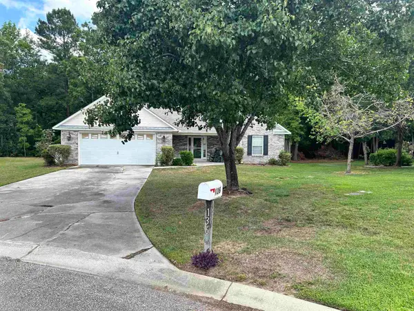 136 Ashwood Dr., Little River, SC 29566