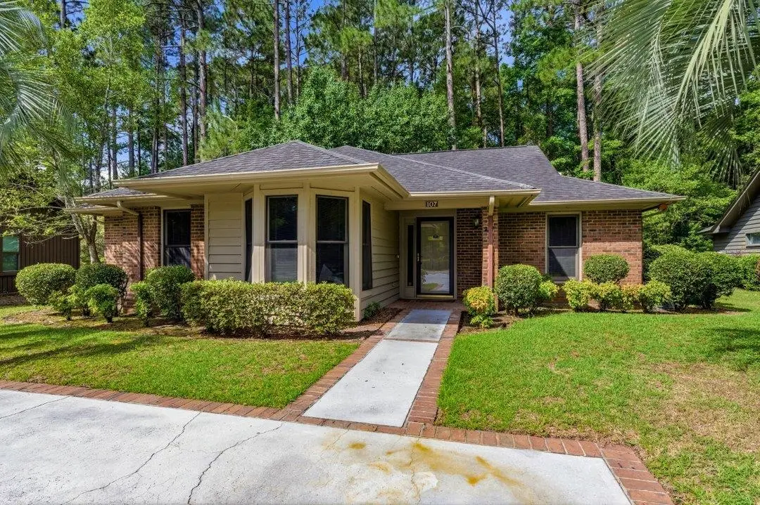 107 Mayberry Ln., Conway, SC 29526 - #1
