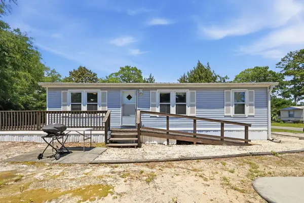 132 Crooked Island Circle, Murrells Inlet, SC 29576