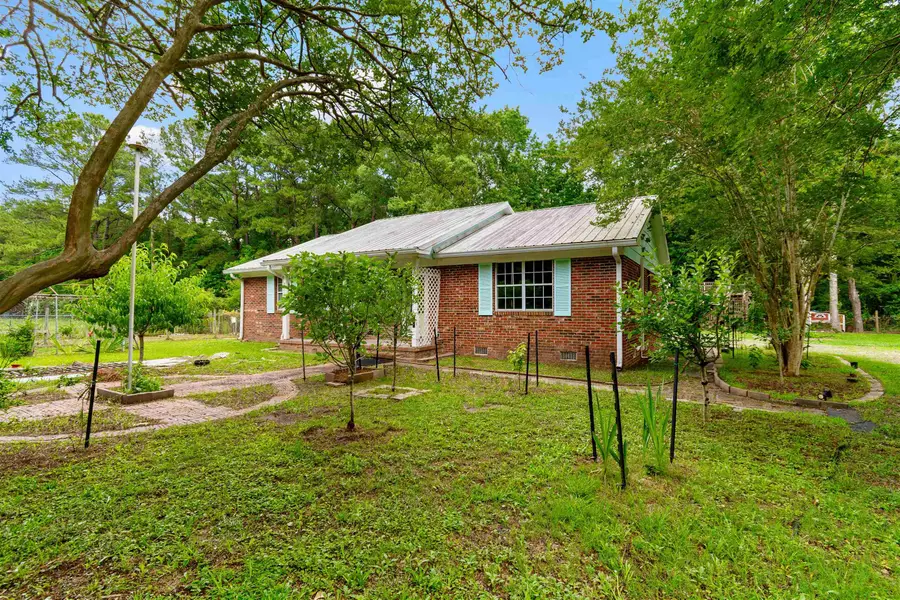 98 Wolf Dr., Georgetown, SC 29440 - #3
