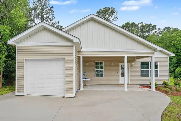 1251 Scenic Dr., Loris, SC 29569
