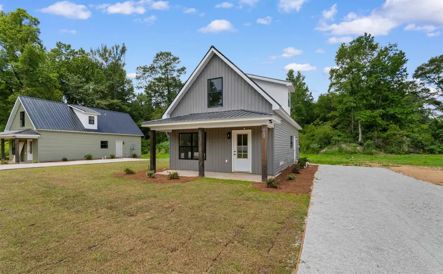 402 S Magnolia Ave., Andrews, SC 29510 - #2