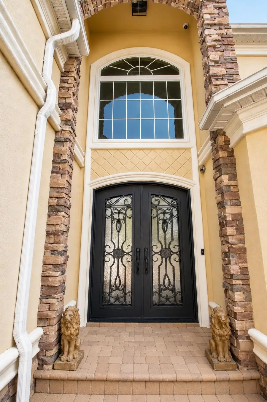 969 Bluffview Dr., Myrtle Beach, SC 29579 - #3