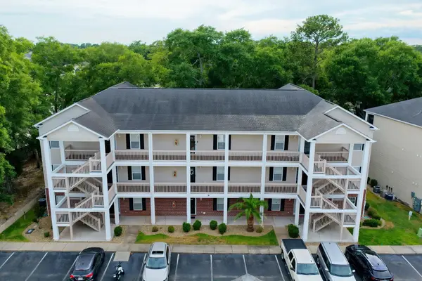 1058 Sea Mountain Hwy. #10-202, North Myrtle Beach, SC 29582
